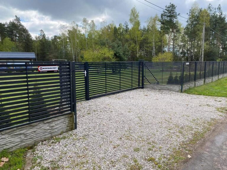 Ogrodzenie panelowe czy siatka — co lepsze, wady i zalety?